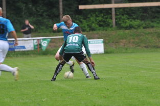 乐鱼官方登录入口-中国足球多回合对抗中的体能表现模型,足球身体对抗规则