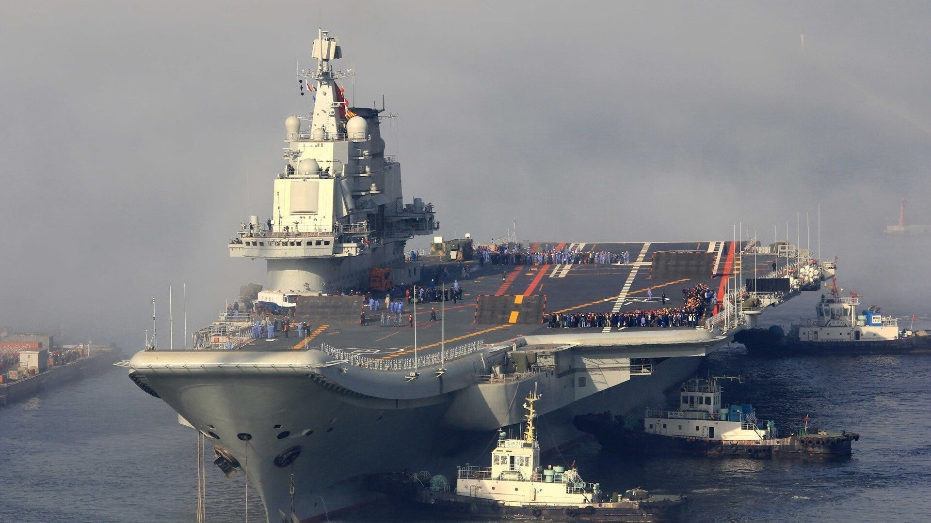 Leyu Sports (乐鱼体育)-比赛进入焦灼阶段教练果断换人实现临场战术突破,比赛十分焦灼