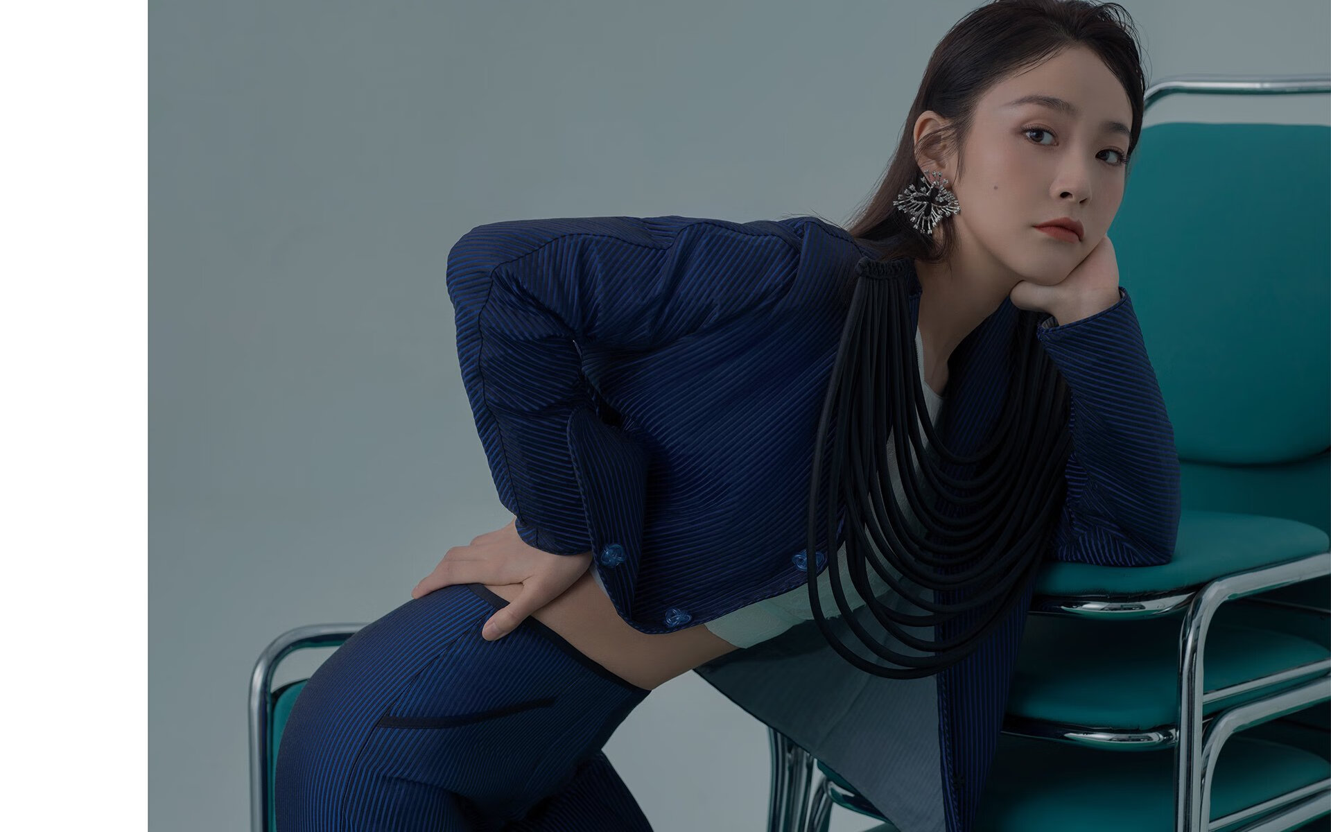 下载乐鱼体育APP-米兰双雄争夺激烈,意甲冠军悬念尚存